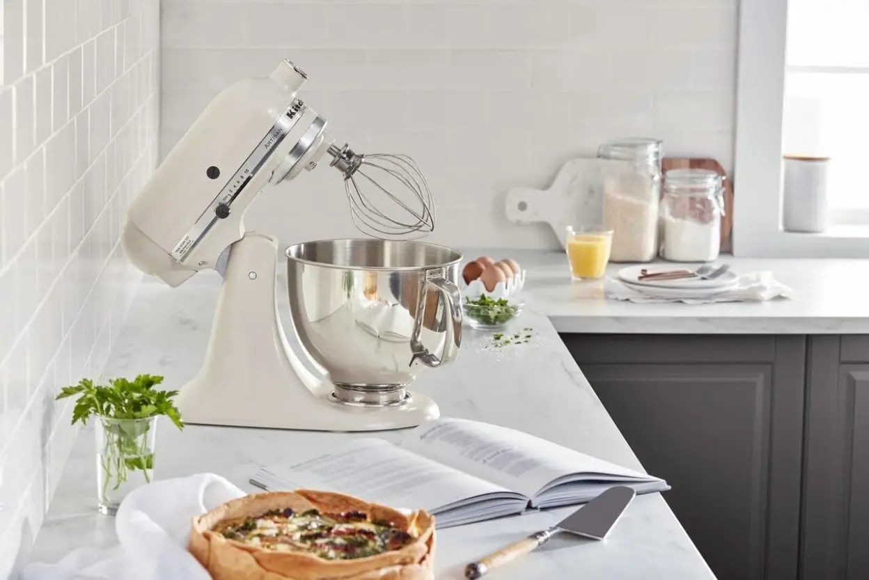 KitchenAid KSM150FEER Value Bundle Artisan 5 Quart Stand Mixer