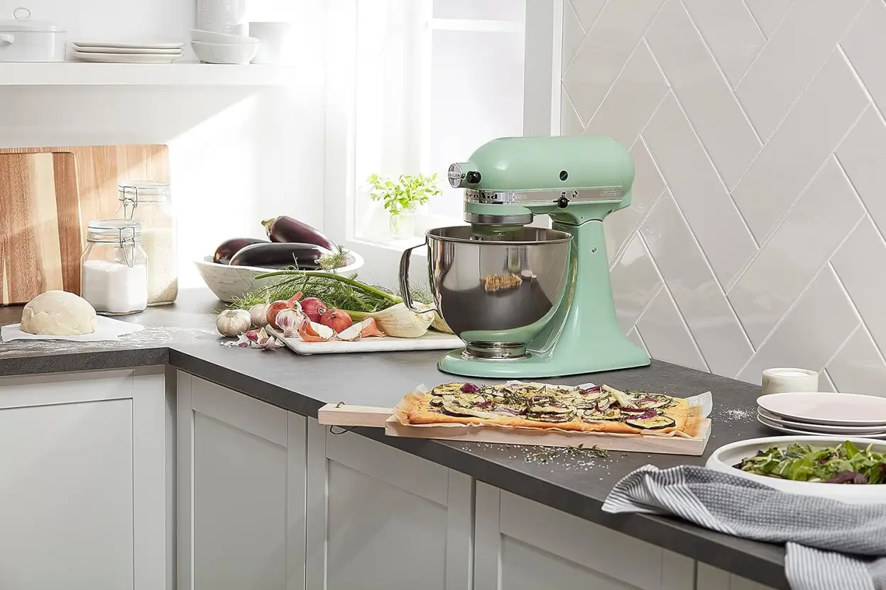 KitchenAid KSM150FEER Value Bundle Artisan 5 Quart Stand Mixer